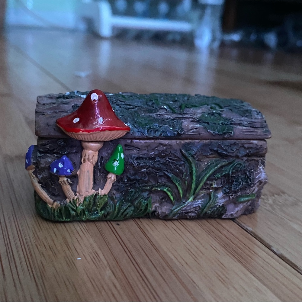 Woodland Mushroom Trinket Box